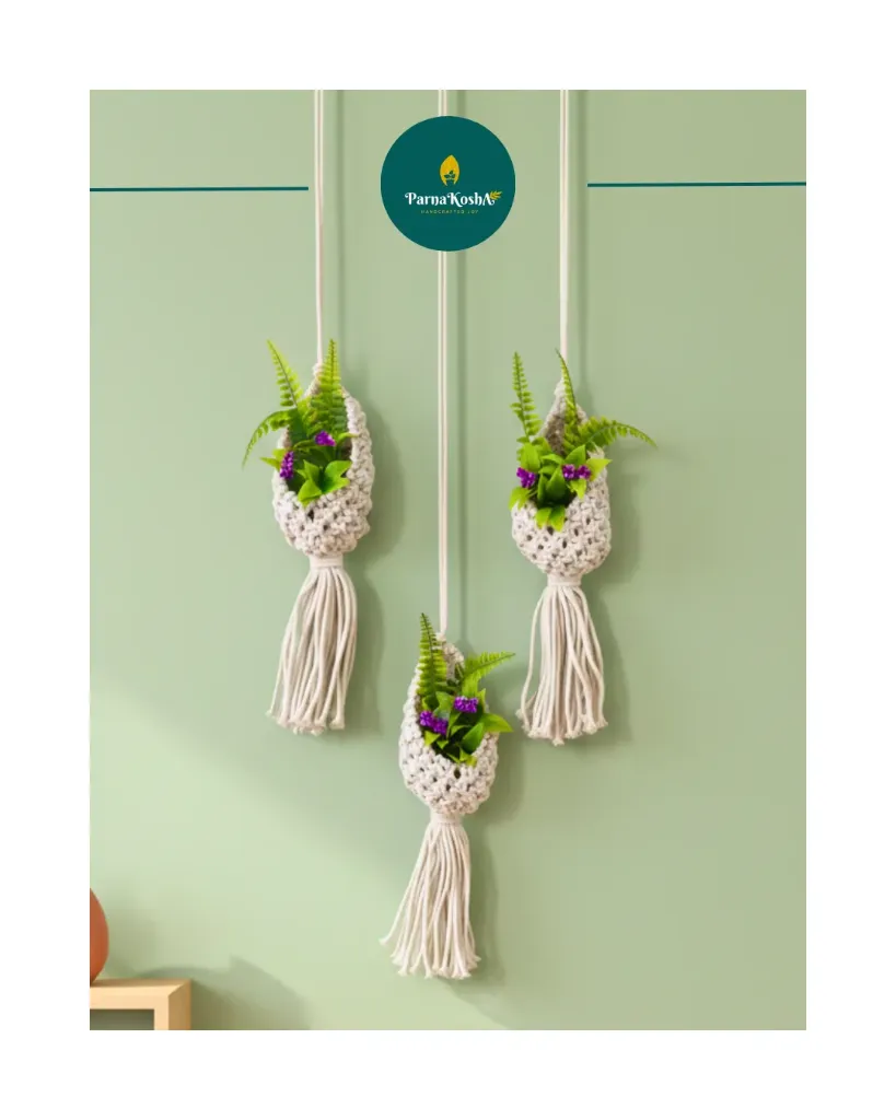 Macrame plant hanger - Boho Style (Set of 3)